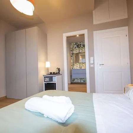 Gardenia 11 Bed & Breakfast