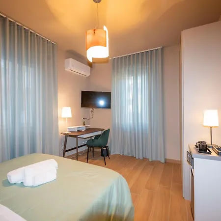Gardenia 11 Bed & Breakfast *